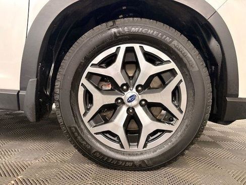 Used 2020 Subaru Forester Premium image 20