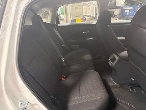 Used 2025 Honda HR-V LX image 10