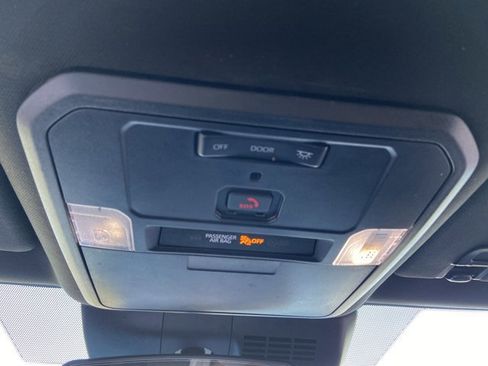 Used 2024 Toyota Tacoma SR image 42