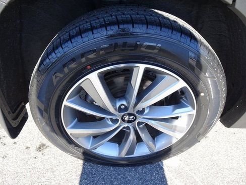 Used 2020 Hyundai Santa Fe Limited image 38