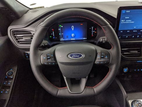 New 2025 Ford Escape ST-Line w/ Equipment Group 301A image 16