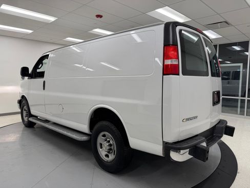Used 2023 Chevrolet Express 2500 Work Van w/ Driver Convenience Package image 39