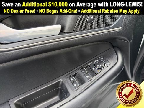 Used 2022 Ford Edge SEL w/ Convenience Package image 16