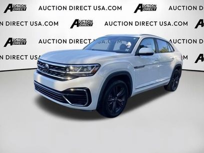 Used 2021 Volkswagen Atlas Cross Sport SE w/ Panoramic Sunroof Package
