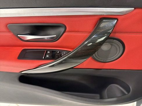 Used 2019 BMW 440i xDrive Coupe w/ M Sport Package image 11