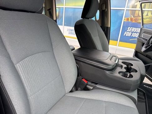 Used 2019 RAM 2500 Big Horn image 26