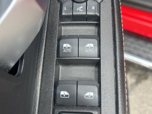 Used 2026 RAM 2500 Big Horn AWD/4WD image 17