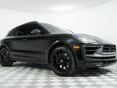 Used 2024 Porsche Macan GTS image 1
