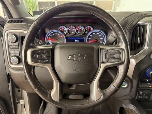 Used 2019 Chevrolet Silverado 1500 LT Trail Boss AWD/4WD image 21