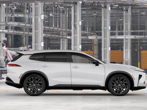 New 2026 Toyota Crown Signia AWD/4WD image 14