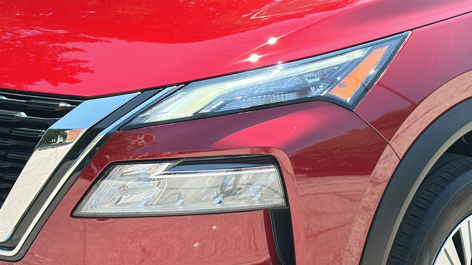 Certified 2023 Nissan Rogue SV AWD/4WD image 4