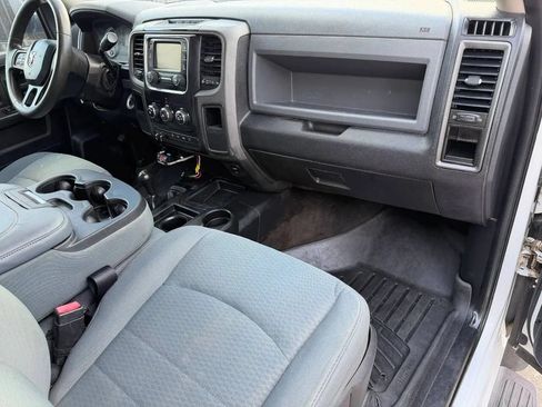 Used 2014 RAM 3500 Tradesman w/ Chrome Appearance Group AWD/4WD image 10