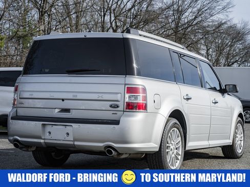 Used 2019 Ford Flex SEL w/ Equipment Group 202A image 4