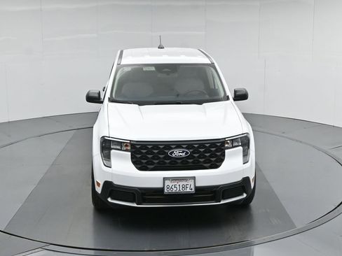 Certified 2025 Ford Maverick XLT w/ 4K Tow Package AWD/4WD image 38