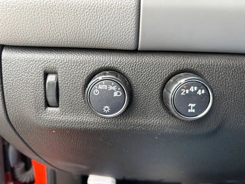 Used 2020 Chevrolet Colorado W/T w/ WT Convenience Package image 15