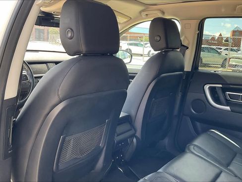 Used 2016 Land Rover Discovery Sport HSE AWD/4WD image 11