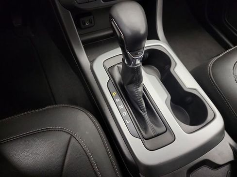 Used 2022 Chevrolet Colorado ZR2 image 21