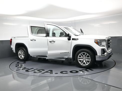 Used 2019 GMC Sierra 1500 SLT w/ SLT Premium Plus Package AWD/4WD image 24