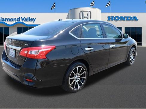 Used 2018 Nissan Sentra SV FWD image 6
