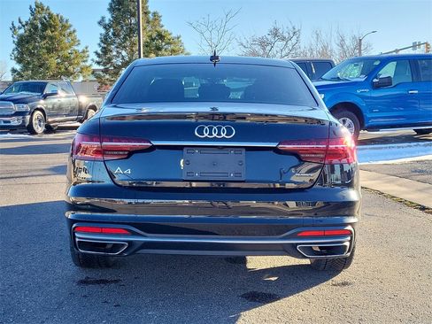 Used 2022 Audi A4 2.0T Premium image 5