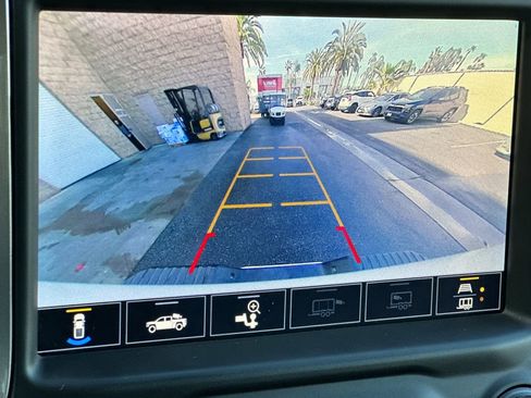 Certified 2022 Chevrolet Silverado 2500 LTZ image 19