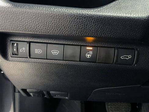 Used 2025 Toyota RAV4 XLE Premium w/ Weather Package AWD/4WD image 27