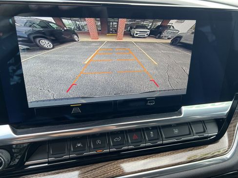 Used 2025 Chevrolet Silverado 1500 LT RWD image 29