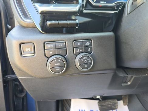 Used 2025 Chevrolet Silverado 3500 LTZ w/ LTZ Plus Package AWD/4WD image 20
