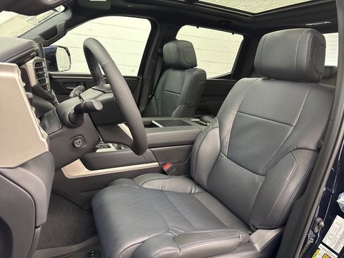 New 2026 Toyota Tundra Platinum image 15