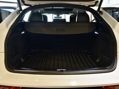 Used 2023 Audi SQ5 Premium Plus w/ Premium Plus Package image 22