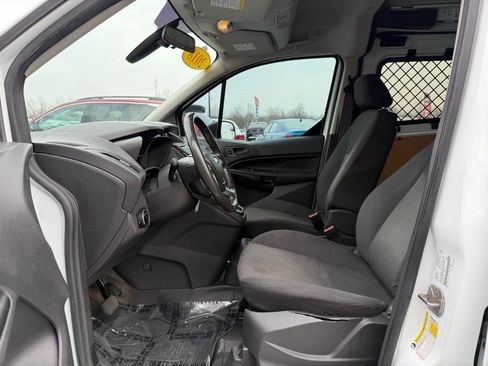 Used 2018 Ford Transit Connect XL image 15