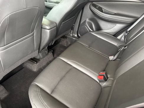 Used 2024 Buick Encore GX Sport Touring w/ Advanced Technology Package FWD image 5