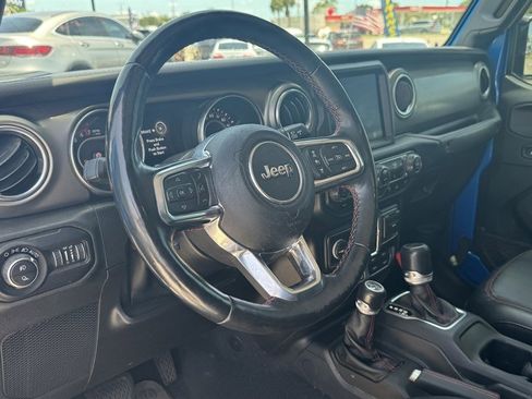 Used 2020 Jeep Gladiator Rubicon AWD/4WD image 7