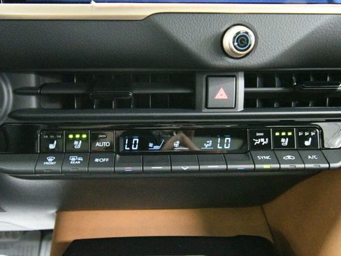 Used 2026 Toyota Crown w/ Advanced Technology Package AWD/4WD image 15
