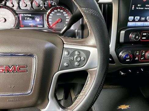 Used 2016 GMC Sierra 1500 SLT w/ SLT Premium Package AWD/4WD image 19