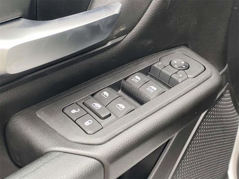 New 2026 RAM 1500 Express image 17