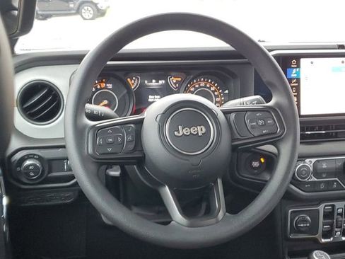 New 2026 Jeep Gladiator Sport image 7