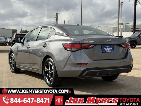 Used 2025 Nissan Sentra SV image 7