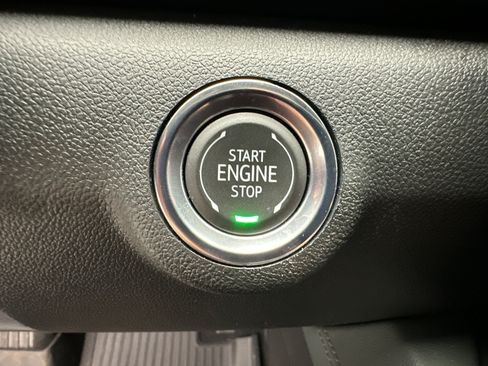 Certified 2026 GMC Terrain AT4 w/ LPO, Floor Liner Package AWD/4WD image 18