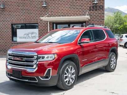 Used 2023 GMC Acadia SLT w/ Preferred Package