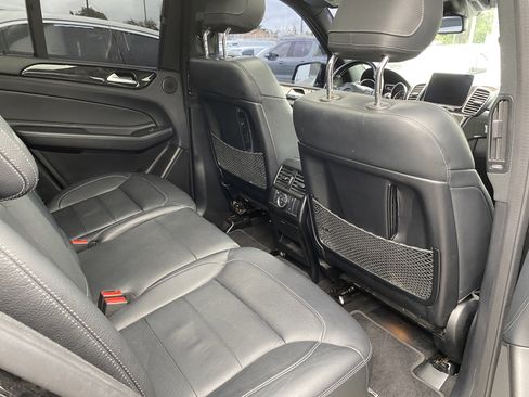 Used 2018 Mercedes-Benz GLE 43 AMG 4MATIC w/ Premium 2 Package image 19