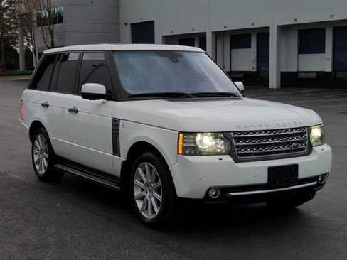 Used 2011 Land Rover Range Rover Supercharged image 5