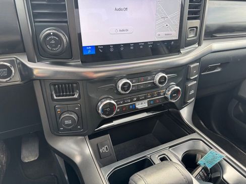 Used 2025 Ford F150 Lariat AWD/4WD image 44
