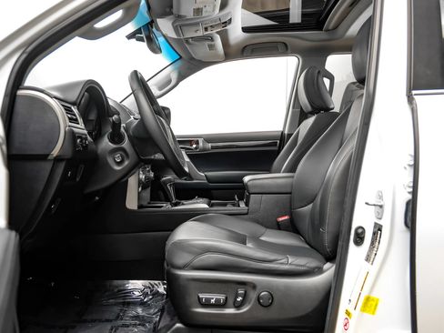 Used 2014 Lexus GX 460 AWD/4WD image 33