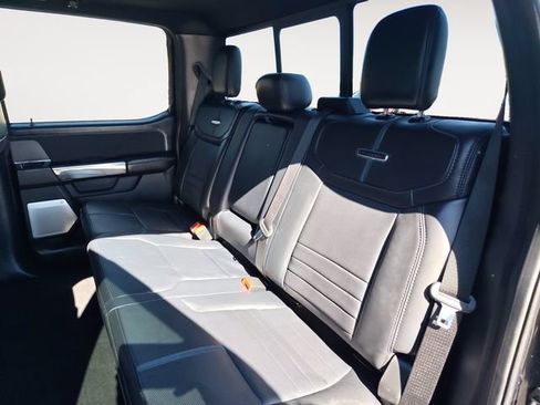 Certified 2025 Ford F350 Platinum AWD/4WD image 13
