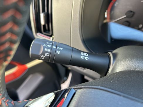 New 2026 Nissan Frontier PRO-4X w/ Pro-4x Convenience Package image 21