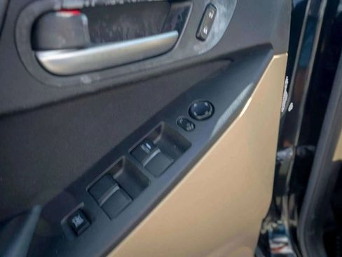 Used 2010 MAZDA MAZDA3 i Touring image 16