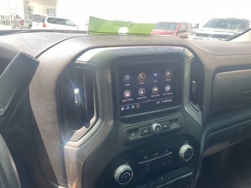 Used 2022 Chevrolet Silverado 1500 Custom AWD/4WD image 15