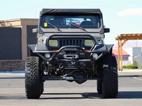 Used 1988 Jeep Wrangler Sahara AWD/4WD image 4