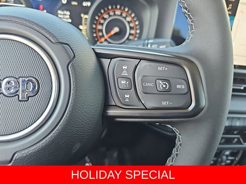 New 2025 Jeep Gladiator Willys image 17